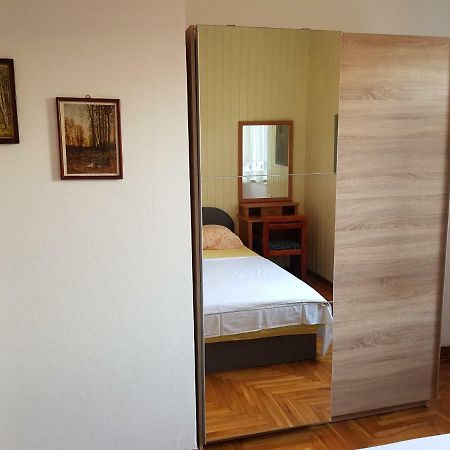Mare Azzurro Apartments بولا المظهر الخارجي الصورة