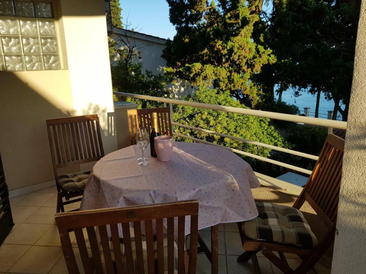 Mare Azzurro Apartments بولا المظهر الخارجي الصورة